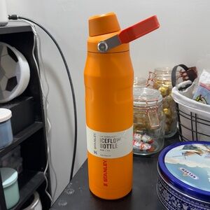 36oz golden rod color Stanley iceflow bottle with fast flow lid